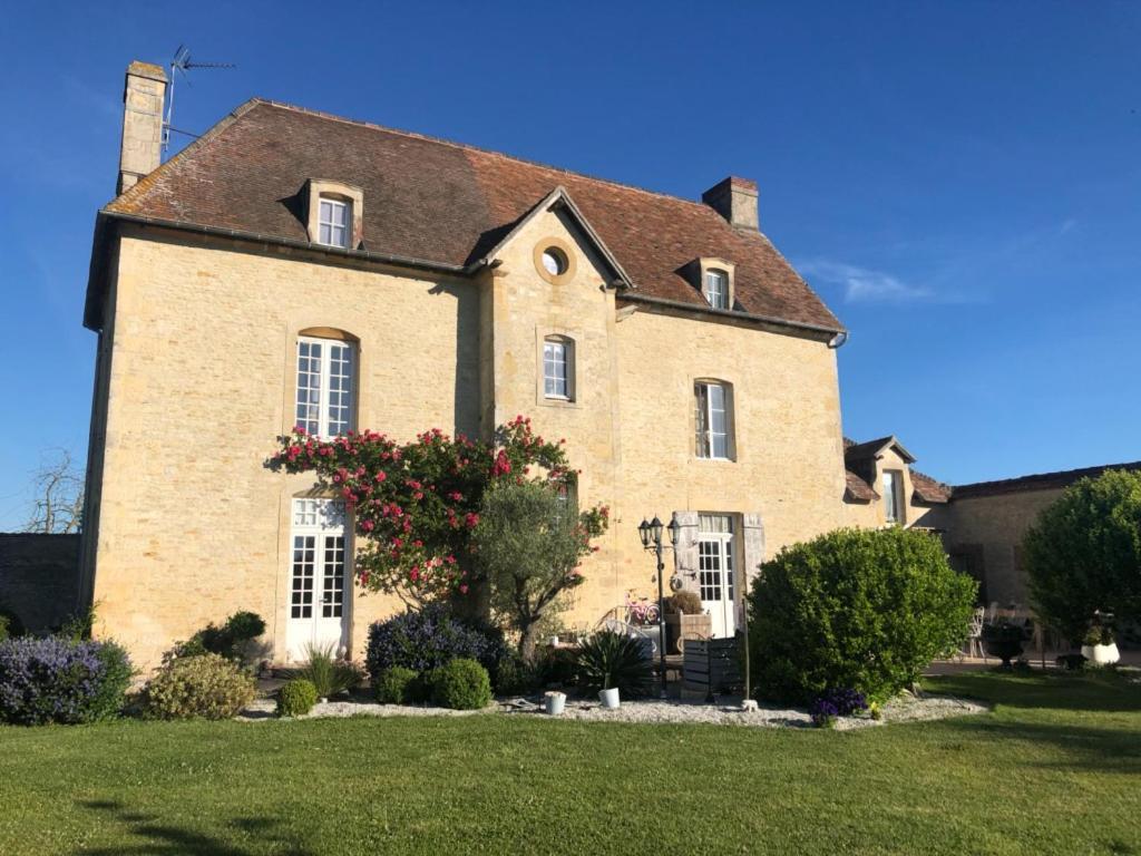 Domaine "Les Bois Flottes" Dans Maison De Charme Au Bord De Mer Et Proche De Cabourg 玛维尔弗朗斯维尔 外观 照片